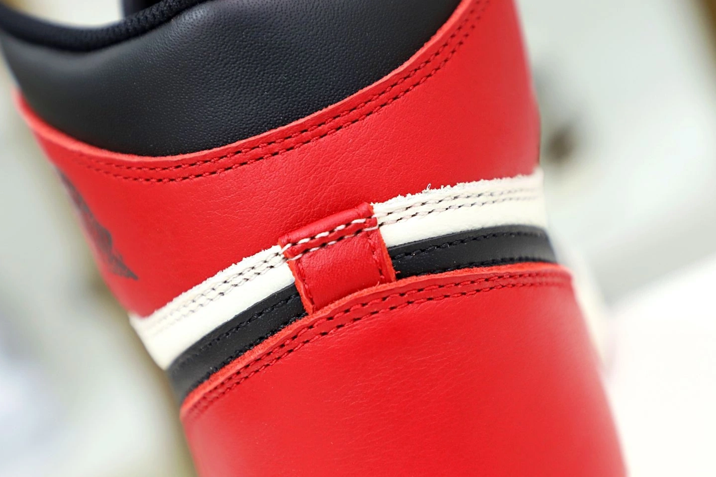 'BRED AIR OG RETRO HIGH 1 TOE' JORDAN 0928